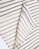 Lettering striped short-sleeved shirt