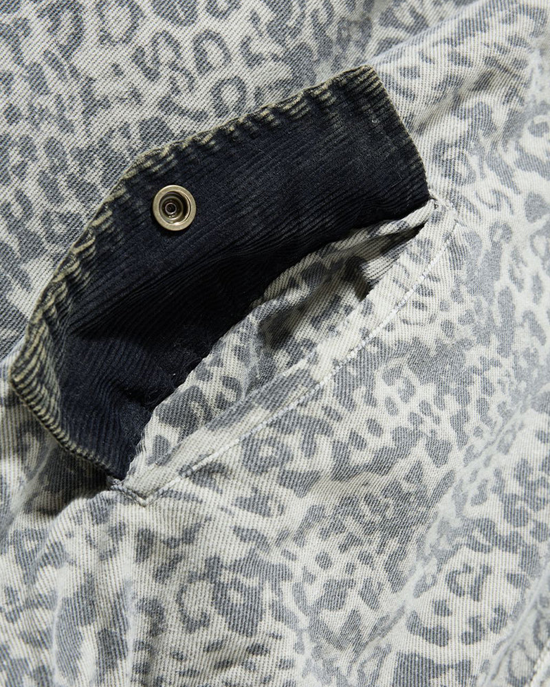 Embroidered lapel coat