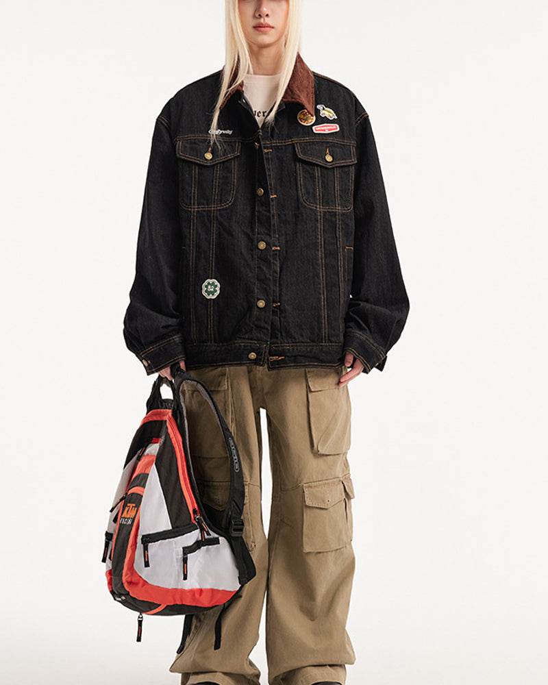Denim jacket with multiple pockets