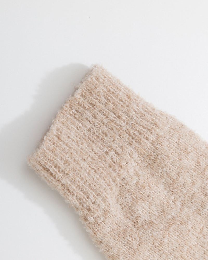 圓領小熊愛心針織衫