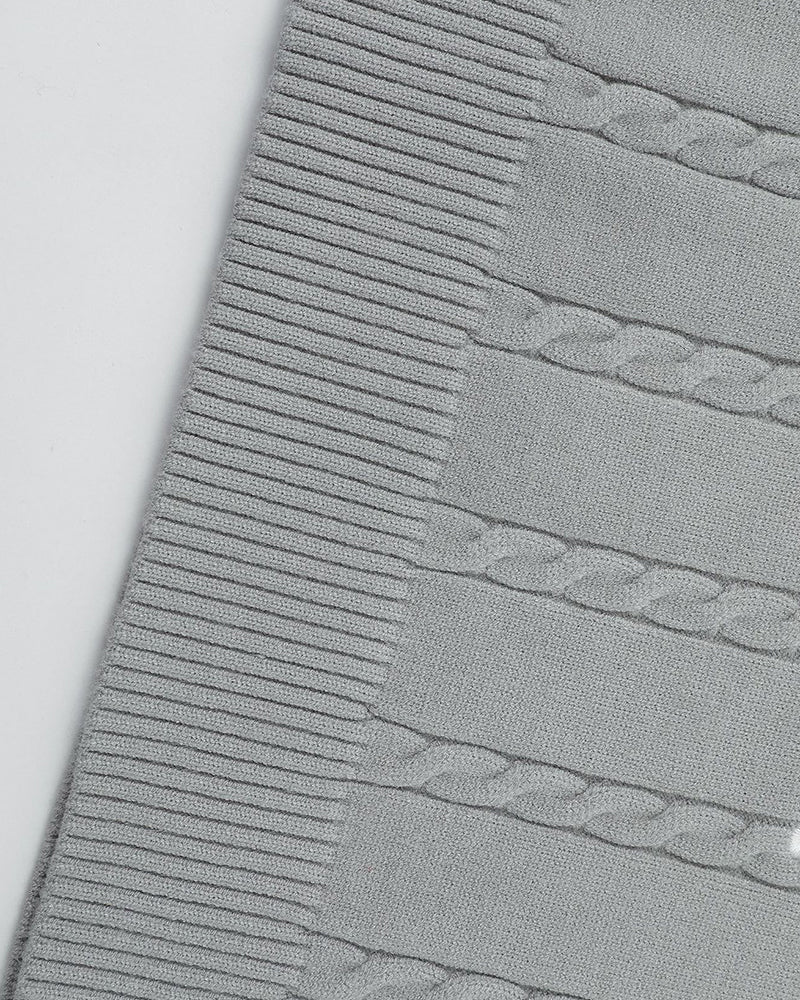 刺綉假兩件毛衣