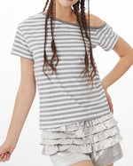 Off-shoulder striped short sleeves