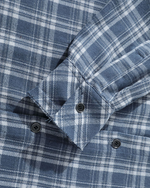 Plaid casual long-sleeved shirt