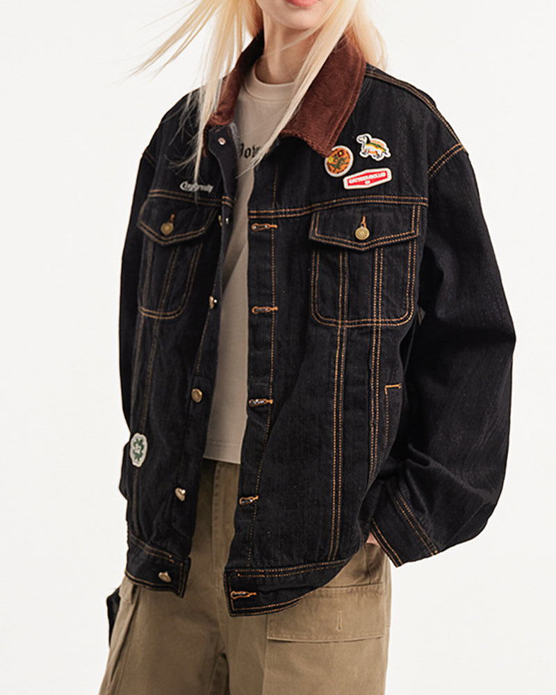Denim jacket with multiple pockets