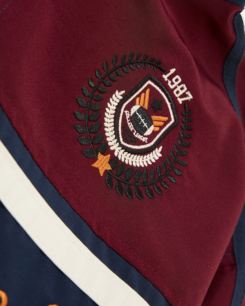 자수 스탠드업 칼라 코트