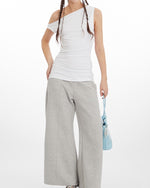 Hot girl seamless short sleeve vest