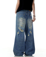 Distressed washed straight jeans