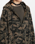 Retro camouflage hooded jacket