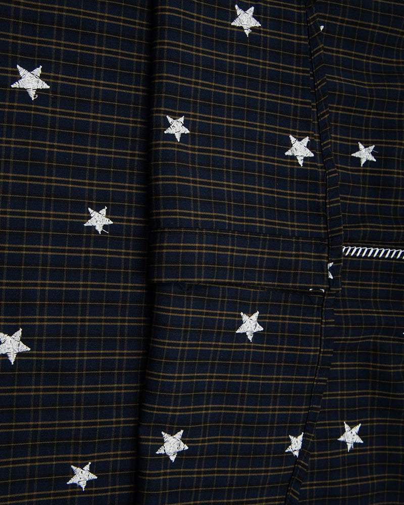 Star-patterned long-sleeved shirt