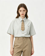 Casual striped short-sleeved shirt