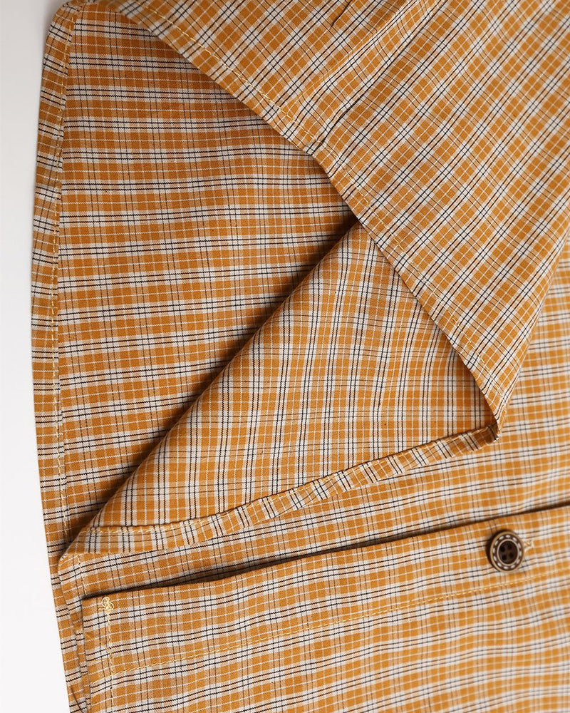 Embroidered plaid long-sleeved shirt