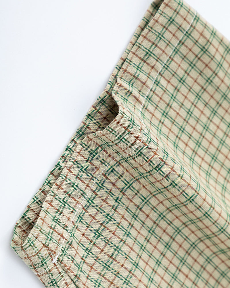 簡約格紋短袖襯衫