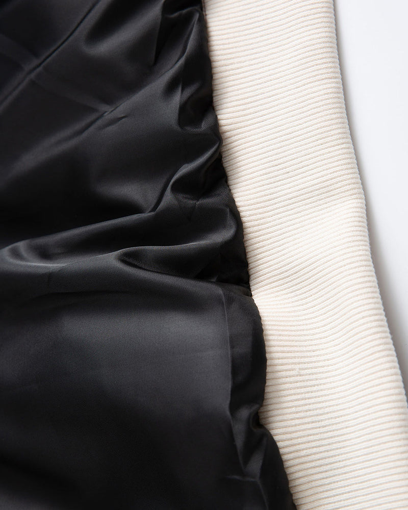 刺綉字母百搭外套