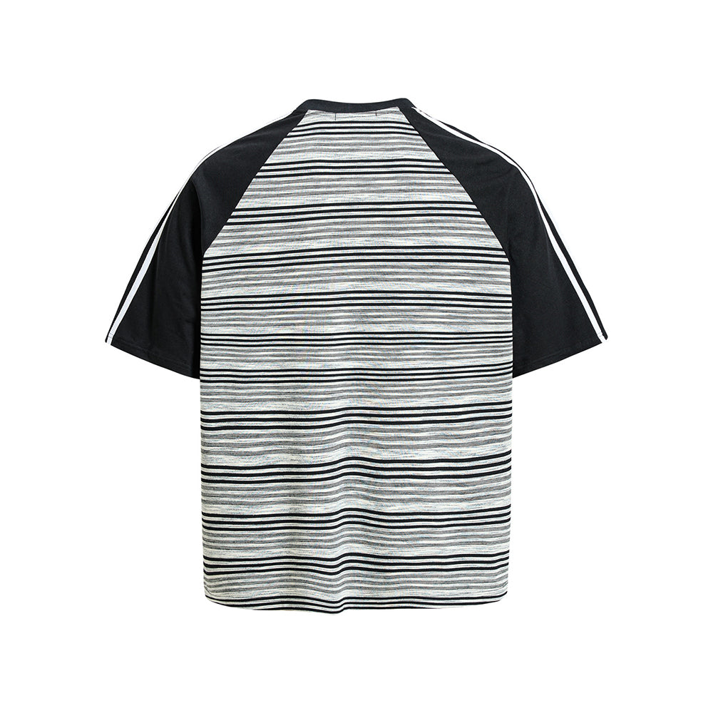 條紋字母短袖