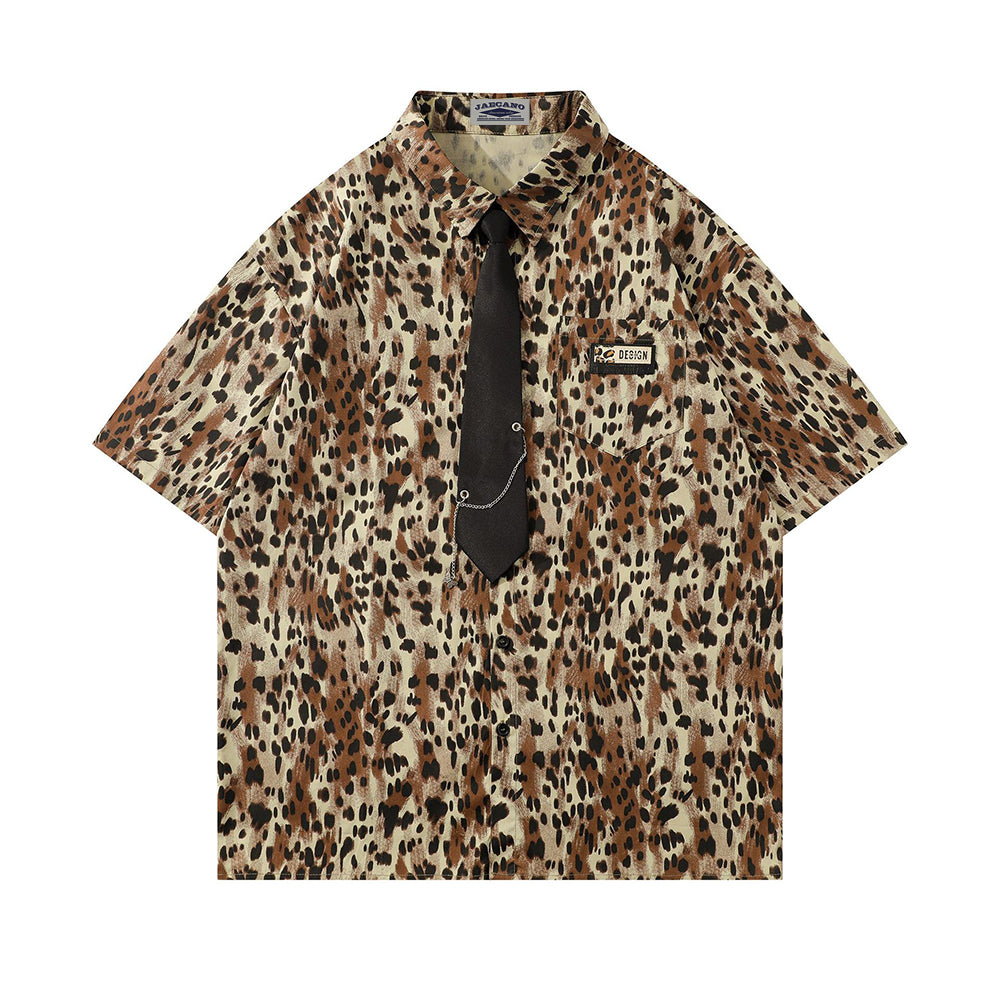 Simple leopard print short-sleeved shirt