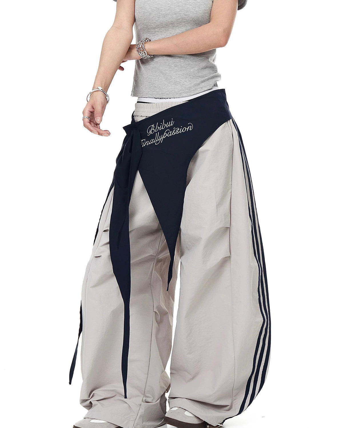 Retro casual trousers