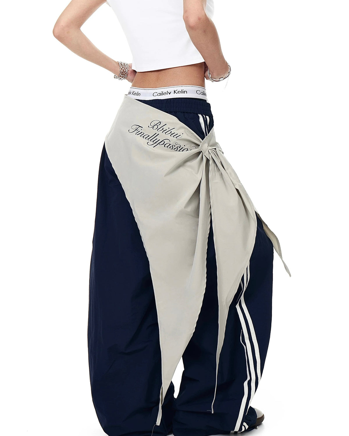 Retro casual trousers