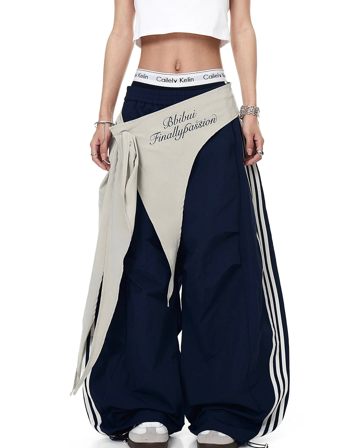 Retro casual trousers