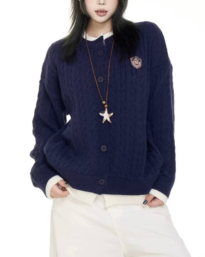 Spliced ​​fake two-piece sweater