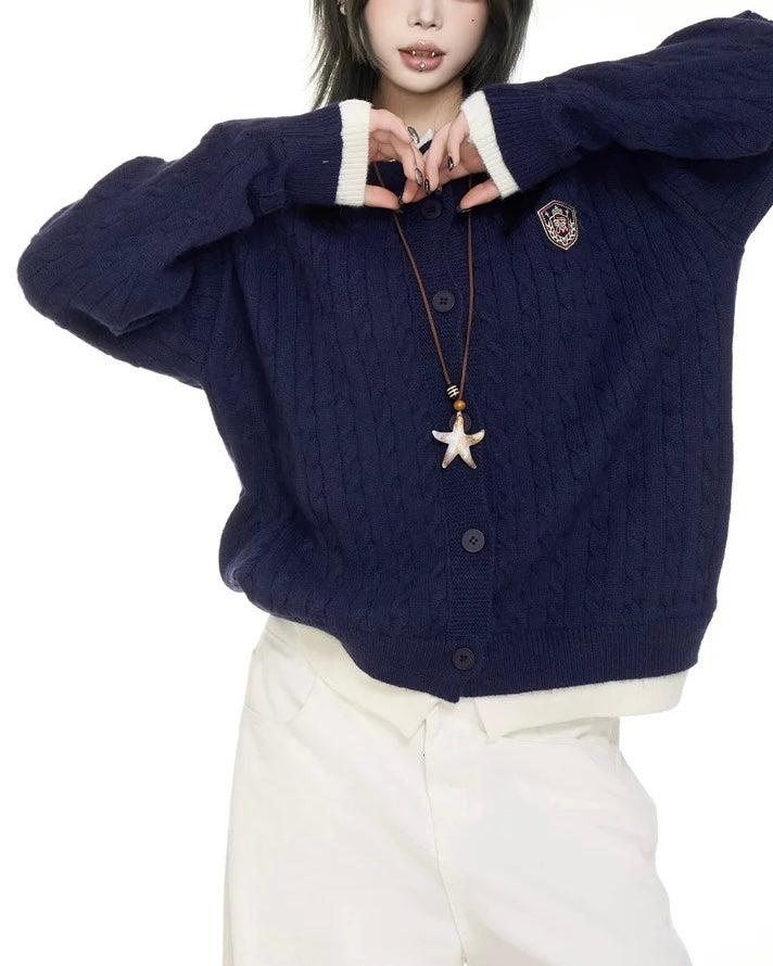 Spliced ​​fake two-piece sweater