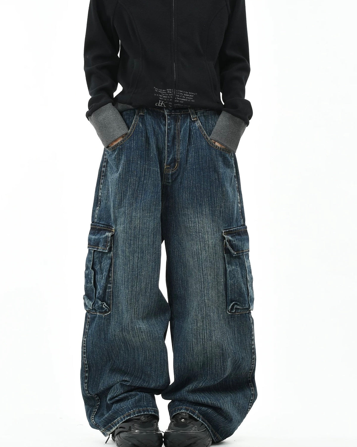 멀티포켓 스트레이트 레그 진