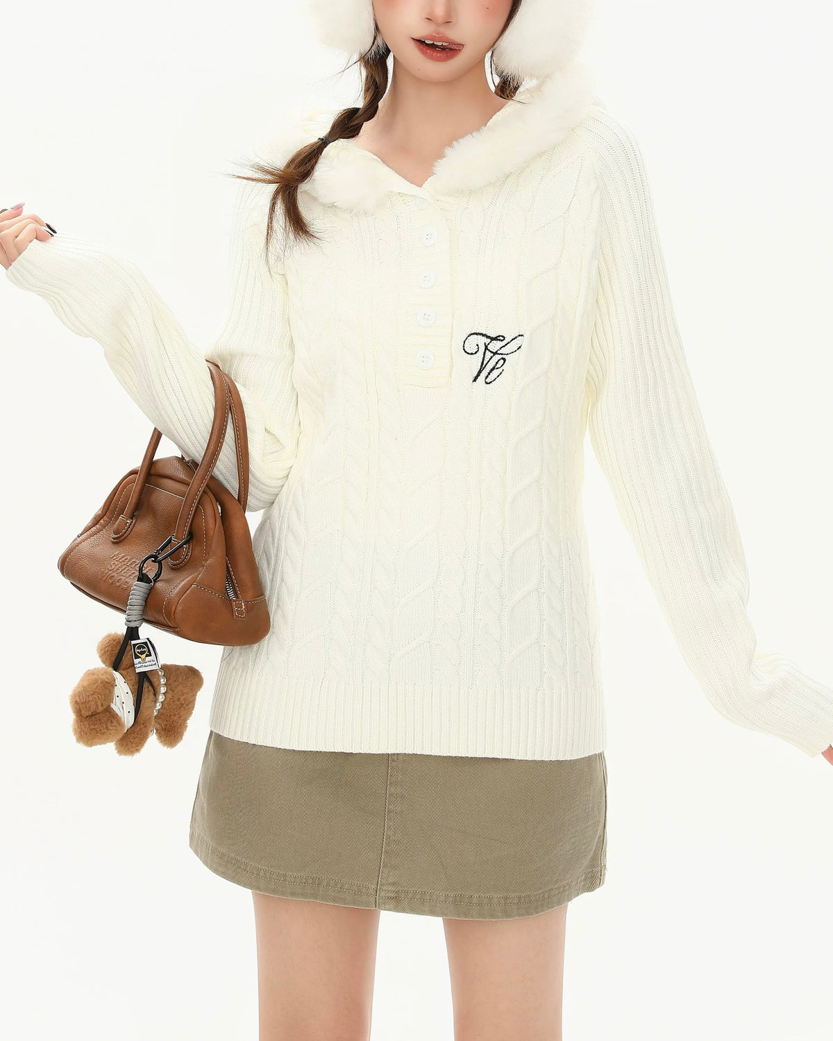 Embroidered hooded sweater (women's)