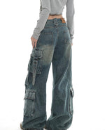 Multi-pocket cargo jeans