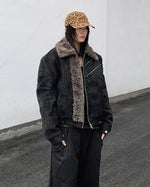 Retro-style short coat with fur collar