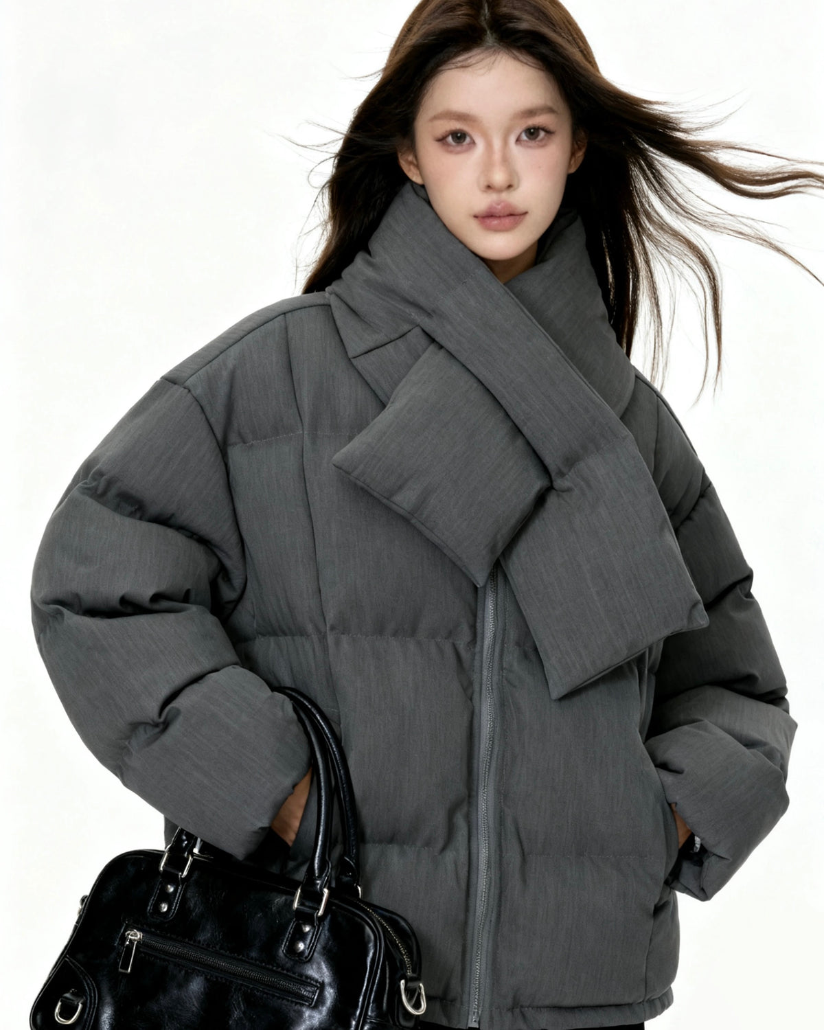 두껍고 따뜻한 스카프 코트