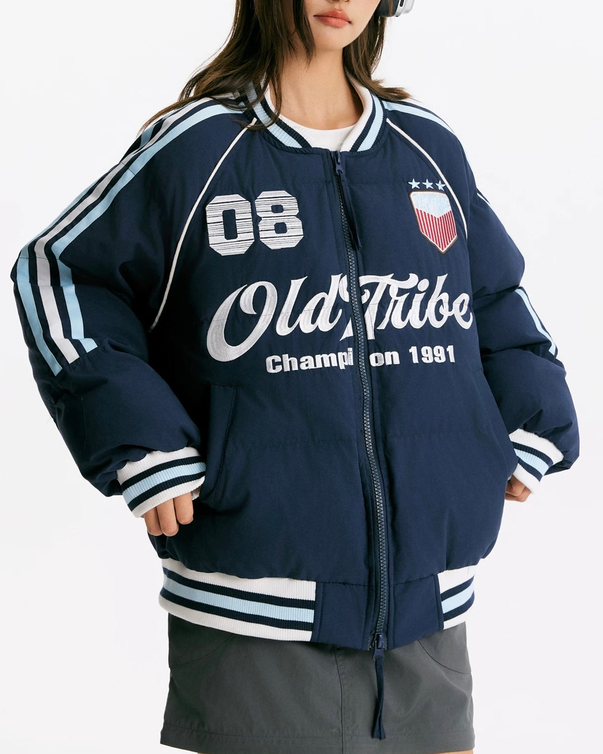 刺綉字母百搭外套