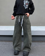 심플하고 활용도 높은 카고 팬츠