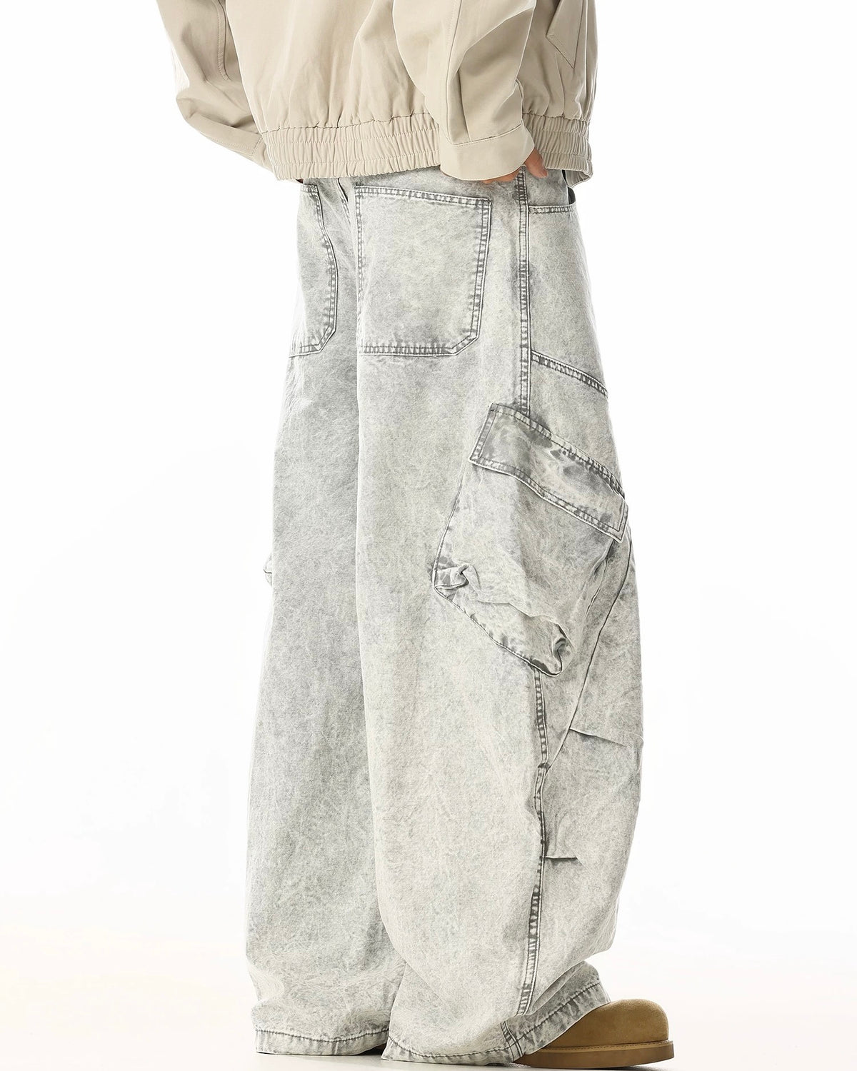 Loose-fitting casual trousers