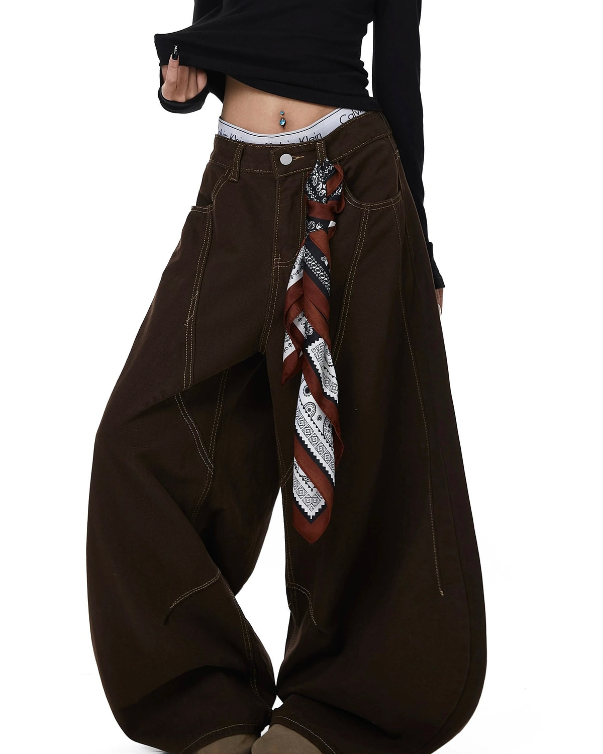 Retro-style wide-leg pants