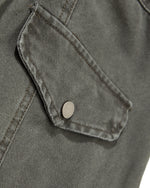 심플하고 활용도 높은 카고 팬츠