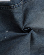 水洗破洞牛仔褲