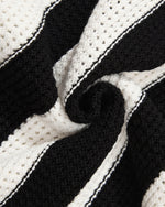 Simple and versatile collared sweater