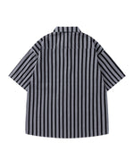 Vertical striped necklace short-sleeved shirt