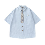 Simple vertical striped short-sleeved shirt