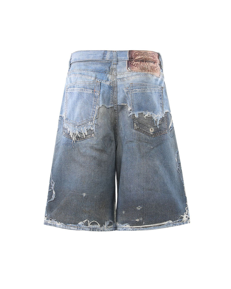 ダメージ加工のパッチワークデニムショートパンツ