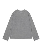 Casual and versatile long-sleeved shirt