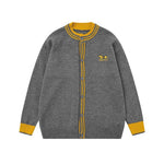 대비색 크루넥 스웨터