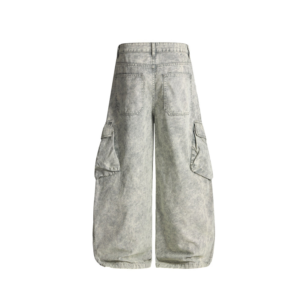 Loose-fitting casual trousers