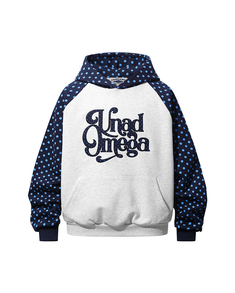 レトロな水玉模様のパーカー
