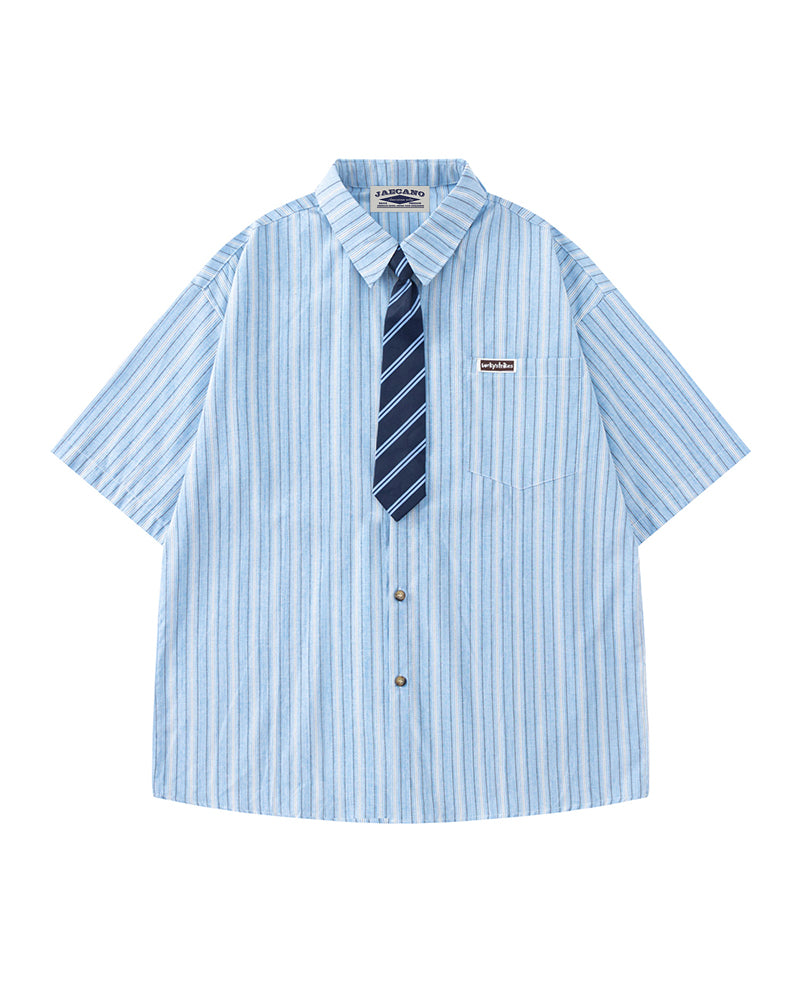 Simple striped short-sleeved shirt