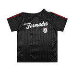 Off-shoulder neutral style short sleeves