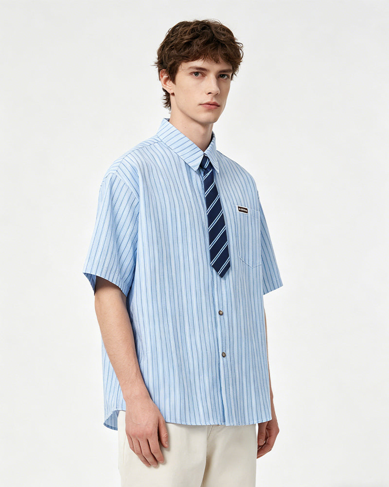 Simple striped short-sleeved shirt