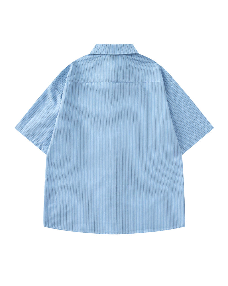 Casual striped short-sleeved shirt
