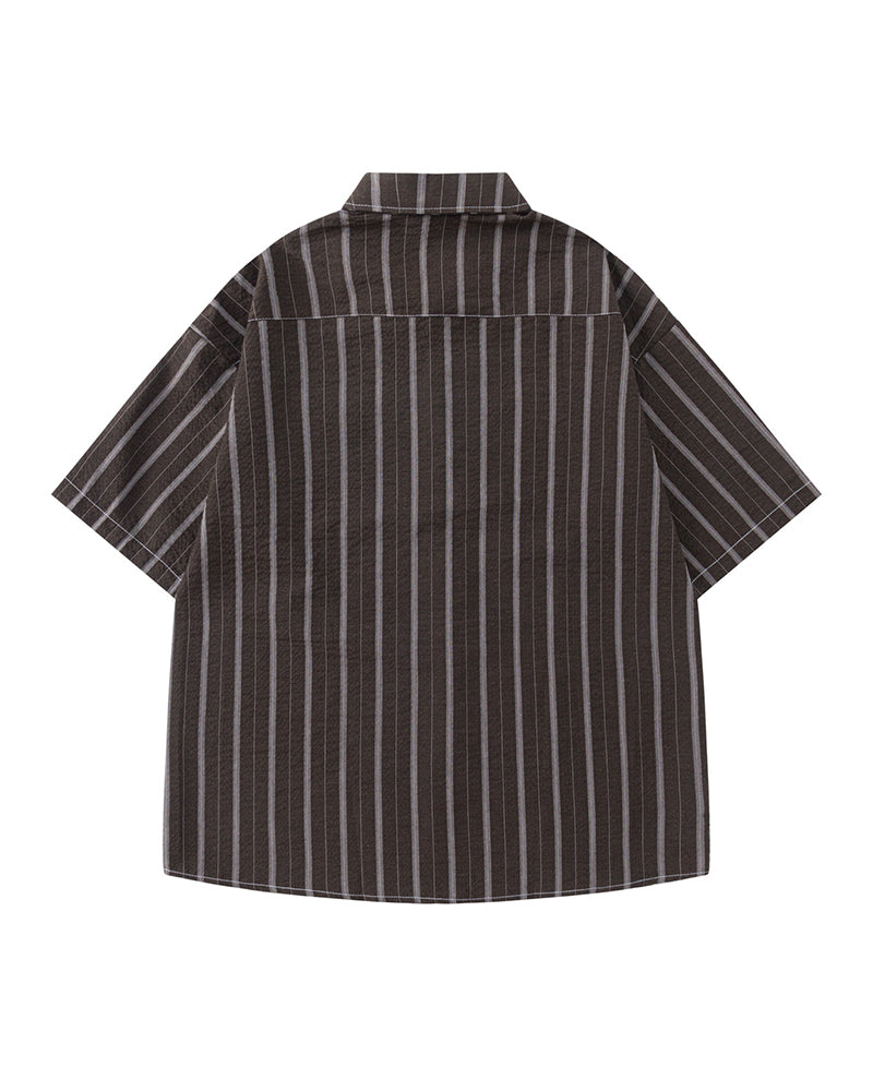 Simple striped short-sleeved shirt