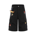 Multi-pocket cargo shorts
