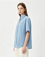 Casual plaid short-sleeved shirt